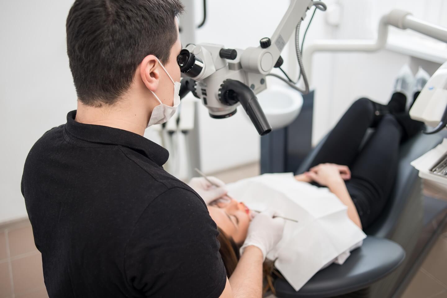 Endodonta – kim jest i czym się zajmuje?